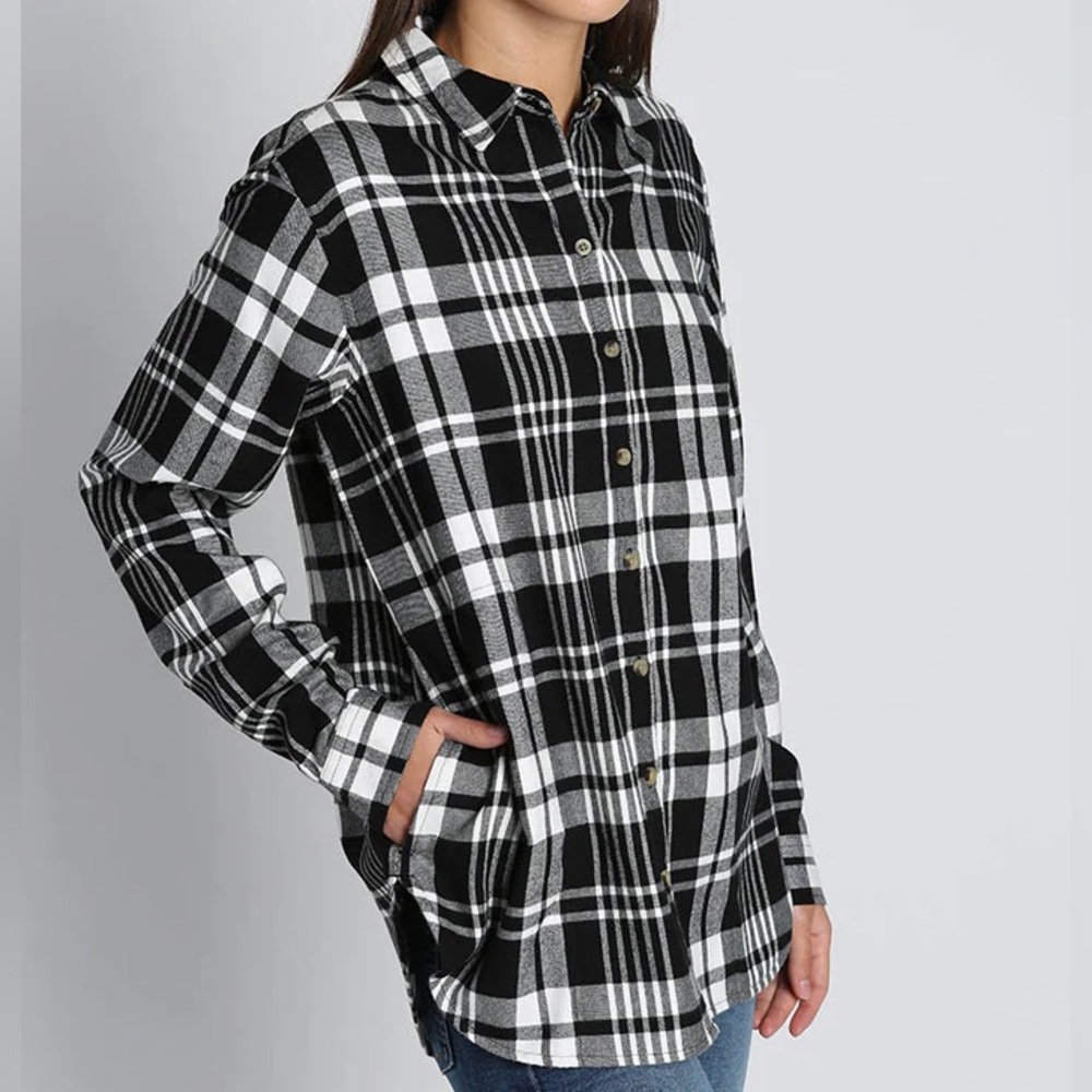 JACHS GF Black Plaid Flannel